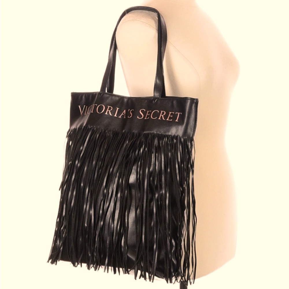 USED BLACK VICTORIA SECRET TOTE